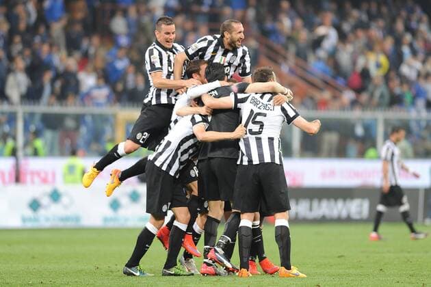 IPP20150502 Football - soccer: Serie A, Sampdoria Genua - Juventus Turin, esultano i giocatori della juventus per la vittoria del campionato (Hinweis: Verwendung nur in Deutschland - only Germany) xHOCHxZWEIx xItalyxPhotoxPressx 