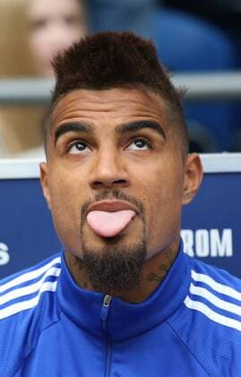Gelsenkirchen, Fussball Herren, 1.Bundesliga, Saison 2014 2015, Spieltag 31, FC Schalke 04 vs VfB Stuttgart, 02.05.2015, Veltinsarena Gelsenkirchen kevin Prince Boateng, S04, Aktion, Einzelbild