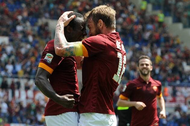 Seydou Doumbia Roma, Daniele De Rossi. Goal celebration. Roma 3-05-2015 Stadio Olimpico. Football Calcio 2014 2015 Serie A. AS Roma vs. Genoa CFC. AntoniettaxBaldassarre