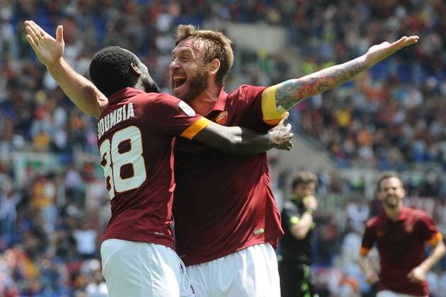 Seydou Doumbia Roma, Daniele De Rossi. Goal celebration. Roma 3-05-2015 Stadio Olimpico. Football Calcio 2014 2015 Serie A. AS Roma vs. Genoa CFC. AntoniettaxBaldassarre