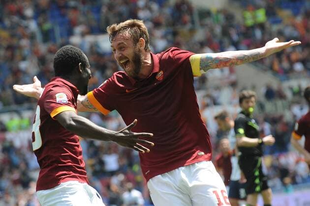 Seydou Doumbia Roma, Daniele De Rossi. Goal celebration. Roma 3-05-2015 Stadio Olimpico. Football Calcio 2014 2015 Serie A. AS Roma vs. Genoa CFC. AntoniettaxBaldassarre