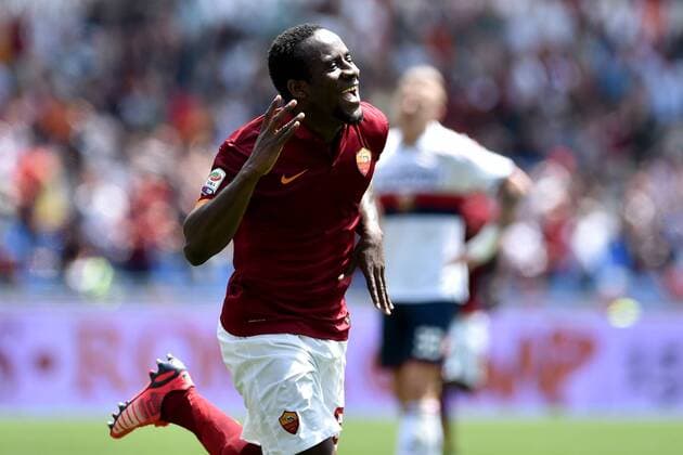 03.05.2015. Stadio Olimpico, Rome, Italy. Serie A Football. Roma versus Genoa. Seydou Doumbia celebrates after he scored the goal for 1-0 for Roma xGiuseppexMaffiax  ActionPlus11617865
