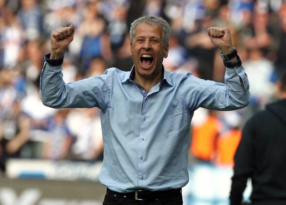 Trainer Lucien Favre Freude Emotion jubelnd Jubel nach 1:0 Fußball Fussball DFL Bundesliga Herren Saison 2014 2015 03.05.2015 Hertha BSC Berlin vs. Borussia Mönchengladbach