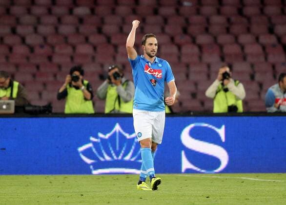 03.05.2015. Naples, Italy. Serie A Football. Napoli versus AC Milan. Higuain celebrates after his goal xPaoloxNuccix  ActionPlus11618187
