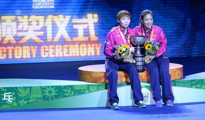 SUZHOU, CHINA - MAY 03: (CHINA OUT) Liu Shiwen and Zhu Yuling of China pose with their trophy after winning women s doubles final match against Ding Ning and Li Xiaoxia of China on day eight of the 2015 World Table tennis Tischtennis Championships at the Suzhou International Expo Center on May 3, 2015 in Suzhou, China.  CFP466952912 