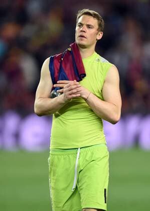 FUSSBALL CHAMPIONS LEAGUE SAISON 2014 2015 HALBFINALE HINSPIEL FC Barcelona Barca - FC Bayern Muenchen 06.05.2015 Torwart Manuel Neuer (FC Bayern Muenchen) ist nach dem Abpfiff enttaeuscht 