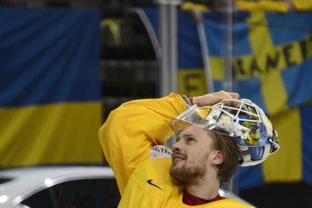 Goalkeeper Anders Nilsson (SWE) in action during the Ice hockey Eishockey World Championship WM Weltmeisterschaft Group A match Sweden vs Canada in Prague, Czech Republic, May 6, 2015. (CTKxPhoto MichalxKamaryt) CTKPhotoP201505061059201  kmt 15