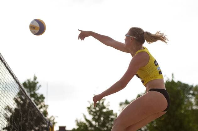 08.05.2015, Muenster, Schlossplatz smart beach tour, Supercup Münster Muenster, Qualifikation Angriff Lisa Arnholdt