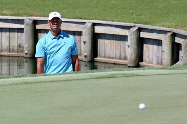 08 May 2015: Tiger Woods keeps a close eye on his shot during the second round of THE PLAYERS Championship at TPC Sawgrass in Ponte Vedra Beach, Fl. GOLF: MAY 08 PGA Golf Herren - THE PLAYERS Championship - Second Round Icon15032011922 EDITORIAL USE ONLY
