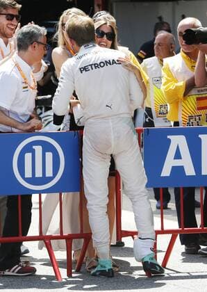 Motorsports: FIA Formula One World Championship WM Weltmeisterschaft 2015, Grand Prix of Spain, 6 Nico Rosberg (GER, Mercedes AMG Petronas F1 Team) and his wife Vivian xHOCHxZWEIx