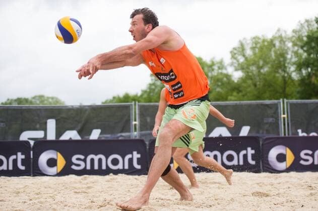 09.05.2015, Muenster, Schlossplatz smart beach tour, Supercup Münster Muenster, Hauptfeld Annahme Bjoern Andrae