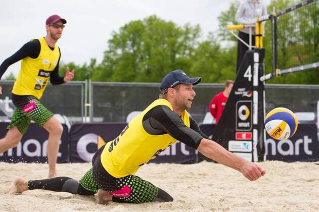 09.05.2015, Muenster, Schlossplatz smart beach tour, Supercup Münster Muenster, Hauptfeld Annahme Thomas Kröger Kroeger