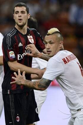 Aktuell Fußball, Italien, AC Mailand - AS Rom Mattia Destro Milan, Radja Nainggolan Roma Serie A AC Milan - AS Rom giuseppexceleste