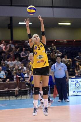 Aktuell Volleyball, Frankreich, Damen, RC Cannes ist französischer Meister 2014 2015 Mareen Apitz (RC Cannes) VOLLEYBALL : RC Cannes vs Le Cannet - Finale Ligue A feminine - 09 05 2015 JBAutissier Panoramic 
