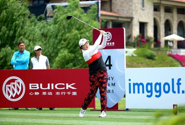 SHANGHAI, CHINA - MAY 10: (CHINA OUT) Feng Shanshan competes in a cotest and wins the championship during day four of 2015 Buick Golf Championship at Shanghai Qizhong Garden Golf Club on May 10, 2015 in Shanghai, China.  CFP467298715 