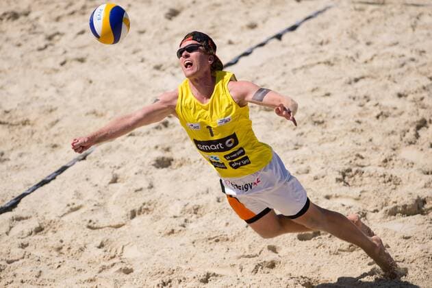 10.05.2015, Muenster, Schlossplatz smart beach tour, Supercup Münster Muenster, Halbfinale Abwehr Thomas Kaczmarek