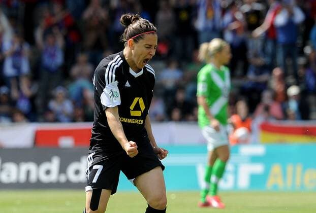 10.05.2015, xfux, Fussball 1.Bundesliga Damen, 1.FFC Frankfurt - VfL Wolfsburg, v.l. Vero Boquete Giadans (1.FFC Frankfurt) Torjubel, Goal celebration, celebrate the goal zum 1:0