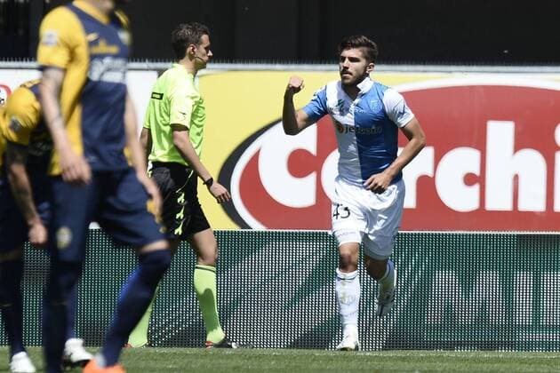 Aktuell Fußball, Italien, AC Chievo Verona - Hellas Verona Serie A Chievo Verona-Hellas Verona Torjubel Alberto Paloschi 