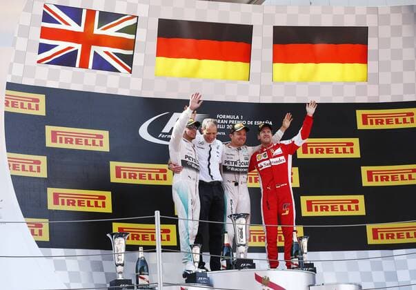 Motorsports: FIA Formula One World Championship WM Weltmeisterschaft 2015, Grand Prix of Spain, 44 Lewis Hamilton (GBR, Mercedes AMG Petronas Formula One Team), Tony Ross (GBR, Mercedes AMG Petronas Formula One Team), 6 Nico Rosberg (GER, Mercedes AMG Petronas Formula One Team), 5 Sebastian Vettel (GER, Scuderia Ferrari), xHOCHxZWEIx