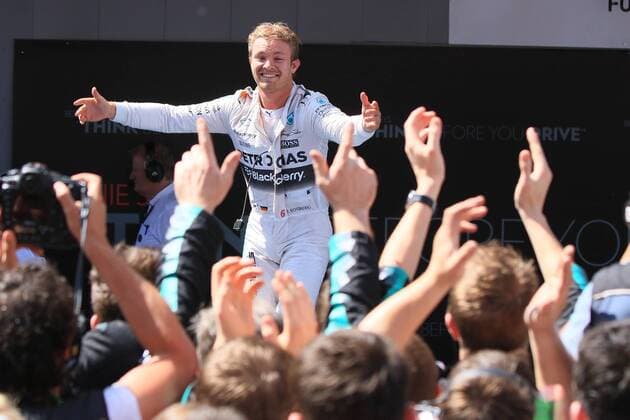 10.05.2015. Circuit de Catalunya Barcelona, Spain, Race day. Mercedes AMG Petronas driver Nico Rosberg his team his team after winning the race xLeannexBoonx  ActionPlus11619810