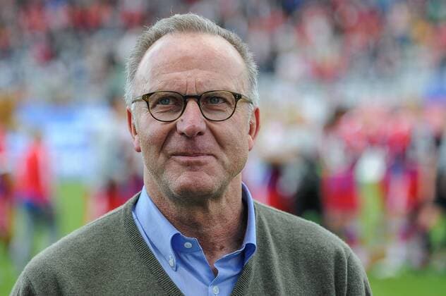 sichtlich zufrieden, Karl-Heinz Rummenigge Vorstandsvorsitzender des FC Bayern Muenchen FC Bayern Muenchen vs SGS Essen, Fussball, Frauen-Bundesliga, 10.05.2015, , EP_BSR