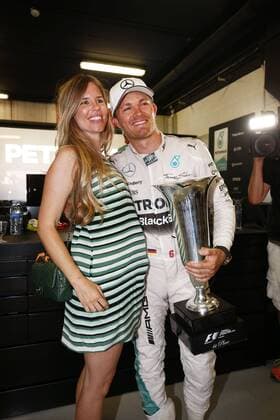 Motorsports: FIA Formula One World Championship WM Weltmeisterschaft 2015, Grand Prix of Spain, 6 Nico Rosberg (GER, Mercedes AMG Petronas F1 Team) and his wife Vivian xHOCHxZWEIx
