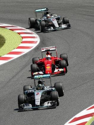 Motorsports: FIA Formula One World Championship WM Weltmeisterschaft 2015, Grand Prix of Spain, 6 Nico Rosberg (GER, Mercedes AMG Petronas Formula One Team), 5 Sebastian Vettel (GER, Scuderia Ferrari), 44 Lewis Hamilton (GBR, Mercedes AMG Petronas Formula One Team), xHOCHxZWEIx