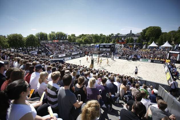 Beachvolleyball: smart beach tour Muenster 2015, Finale Frauen, Sieger Katrin Holtwick und Ilka Semmler vs zweitplatzerte Anni Schuhmacher und Sandra Seyfferth, xHOCHxZWEIx xThomasxVictorx