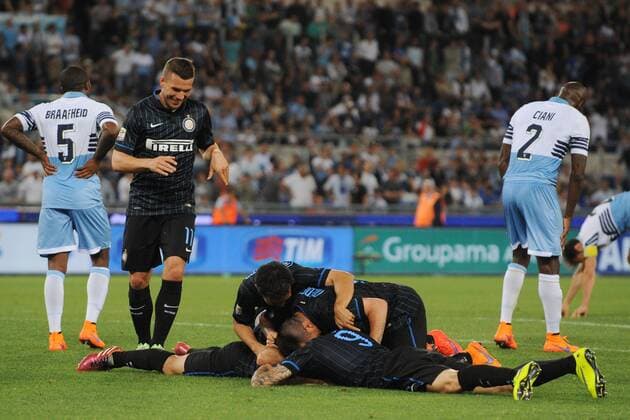 Jubel dopo il gol di Anderson Hernanes Inter. Goal elebration. Serie A Lazio Rom - Inter Mailand AntoniettaxBaldassarre