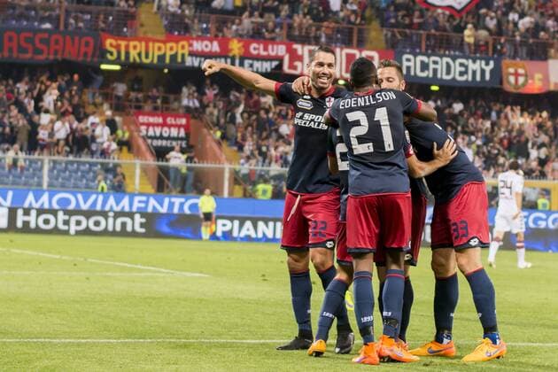 Genoa team group Mannschaftsbild Totale MAY 11, 2015 - Football Soccer : Players of Genoa celebrate scoring the opening goal by Iago Falque during the Italian Serie A match between Genoa 5-1 Torino at Stadio Comunale Luigi Ferraris Marassi in Genova, Italy. Noxthirdxpartyxsales  (ptmb074993)