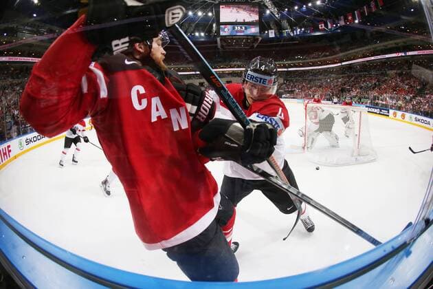 Ice hockey Eishockey - IIHF Ice Hockey WC 2015 PRAGUE,CZECH REPUBLIC,12.MAY.15 - ICE HOCKEY - IIHF World Ice Hockey Championships, international match Länderspiel Canada vs Austria. Image shows Ryan O Reilly (CAN) and Daniel Mitterdorfer (AUT). GEPAxpictures xAndreasxPranter 