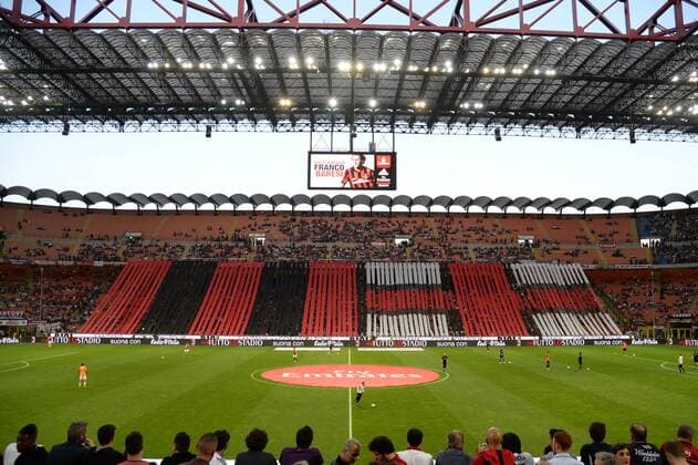 Choreographie Fanchoreographie im Giuseppe Meazza Stadion - SERIE A 2014 2015 - AC MILAN -