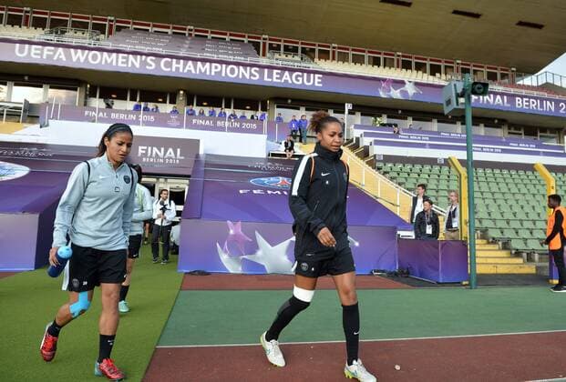 Laura Georges (psg) - Entrainement au Friedrich Ludwig Jahn Sportpark FOOTBALL : Entrainement et conference de presse - PSG Feminines - Finale Ligue des champions - 13 05 2015 AnthonyBIBARD FEP Panoramic 