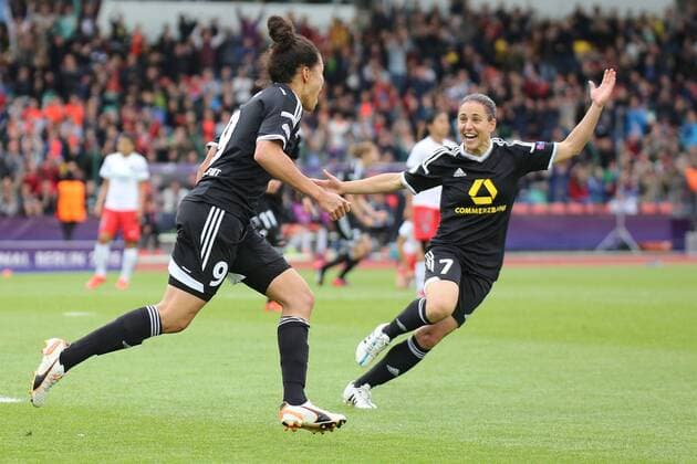 14.05.2015, xjfx, Fussball UEFA Champions League Womans, 1.FFC Frankfurt - FC Paris St. Germain , v.l. Celia Sasic (1.FFC Frankfurt),Veronica Boquete (1.FFC Frankfurt),Torjubel, Goal celebration, celebrate the goal