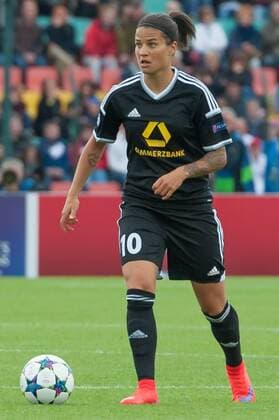 Dzsenifer Marozsan (1. FFC Frankfurt) Freisteller, Einzelbild, Aktion, Fussball, UEFA Women s Champions League, 1. FFC Frankfurt - Paris Saint-Germain, xobx