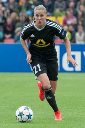 Ana-Maria Crnogorcevic (1. FFC Frankfurt) Freisteller, Einzelbild, Aktion, Fussball, UEFA Women s Champions League, 1. FFC Frankfurt - Paris Saint-Germain, xobx