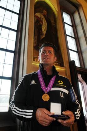 15.05.2015 Frankfurt am Main, Römer Kaisersaa UEFA Women’s Champions League Sieger 1. FFC Frankfurt wie im Römer empfangen Trainer colin Bell ( FFC Frankfurt) im Kaisersaal