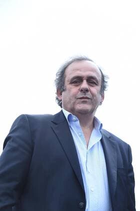 Aktuell Fußball, EM 2016, Auftakt der Tour des französischen Fußballverbandes Michel Platini - president de l UEFA FOOTBALL : Lancement du FFF Tour - Euro 2016 - EM Tour Nationalteam FRA - Joeuf - 16 05 2015 Moax 