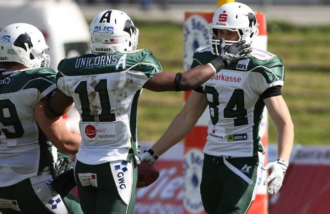 AMERICAN FOOTBALL - Big6, Vikings vs Unicorns VIENNA,AUSTRIA,17.MAY.15 - AMERICAN FOOTBALL - Big6 European Football League, Vienna Vikings vs Schwaebisch Hall Unicorns. Image shows the rejoicing of Patrick Donahue and Moritz Boehringer (Unicorns). GEPAxpictures xMarioxKneisl