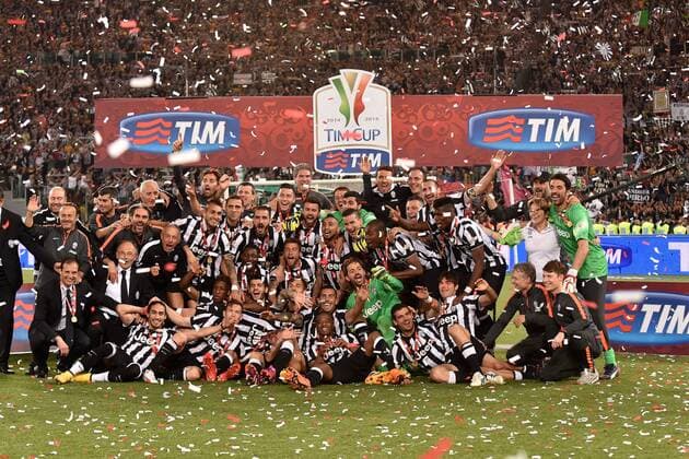 20.05.2015. Rome, Italy. TIM Coppa Italia Final. Lazio versus Juventus. Juventus win the Italian Cup Coppa Italia Juventus players celebrate the victory of Italian Cup xGiuseppexMaffiax  ActionPlus11622468