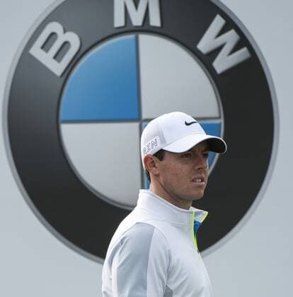21.05.2015. Wentworth, England. BMW PGA Golf Herren Golf Championship. Round 1. Defending Champion Rory Mcilroy NIR on the first tee. The first round of the 2015 BMW PGA Championship from The West Course Wentworth Golf Club xStephenxBartholomewx  ActionPlus11622513