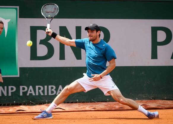 Aktuell Tennis, Grand Slam, French Open in Paris, Qualifikation - PARIS, FRANCE: Belgian Germain Gigounon pictured in action during the tennis match between Belgian Germain Gigounon and Russian Alexander Kudryavtsev, in the second qualification round for the men s singles tournament at the Roland Garros tennis tournament in Paris, France, Thursday 21 May 2015. The qualifications games started already as Roland Garros Grand Slam takes place from 24 May to 07 June 2015. VIRGINIExLEFOUR  x04626746x