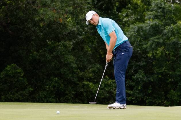 21 MAY 2015: Jordan Spieth putts on 5 during the first round of the Crowne Plaza Invitational at Colonial. GOLF: MAY 21 PGA Golf Herren - Crowne Plaza Invitational at Colonial - First Round Icon1505218791 EDITORIAL USE ONLY