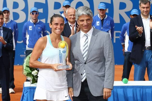 23.05.2015 - Tennis - WTA Tennis Damen - Nürnberger Versicherungs Cup 2015 - Finale - MaWi - Platz Roberta Vinci (ITA), links) - mit Pokal