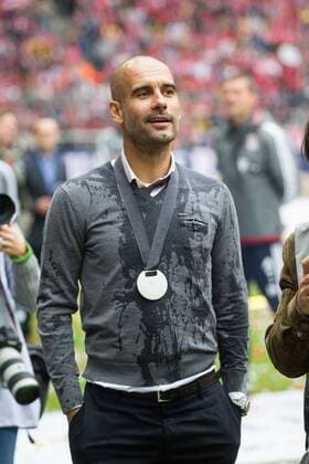 GER, 1.FBL, FC Bayern Muenchen vs. 1. FSV Mainz 05 23.05.2015, Allianz Arena, Muenchen, GER, 1.FBL, FC Bayern Muenchen vs. 1. FSV Mainz 05, im Bild Pep Guardiola (Cheftrainer FCB) nass nphxStraubmeier