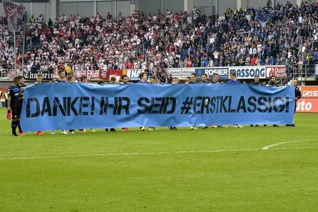 23-05-2015 pmk MX116086 Fussball Herren Bundesliga Saison 2014 2015 SC Paderborn - VfB Stuttgart 1:2 (1:1) Dank an die Fans SC Paderborn