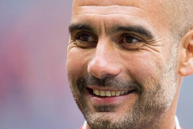 1. Bundesliga, Saison 2014 2015, 34. Spieltag in Muenchen, FC Bayern Muenchen - 1. FSV Mainz 05, Trainer Pep Guardiola (FC Bayern) DeFodi507