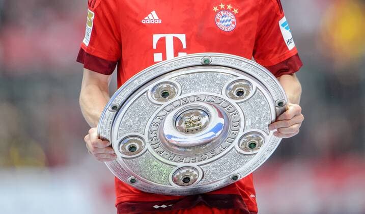 23. Mai 2015: Muenchen, Allianz Arena: Fussball 1. Bundesliga, 34. Spieltag: FC Bayern Muenchen - FSV Mainz 05: Muenchens Bastian Schweinsteiger.