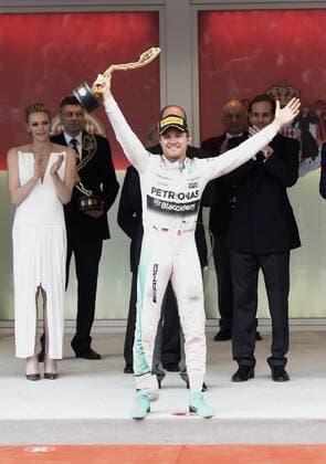 ROSBERG Nico F1 Team Mercedes AMG Sieger GP von Monte Carlo bei der Siegeehrung mit Fuerst Albert der II. und Fuerstin Charlene von Monaco mit Andrea Casiraghi und Pierre Casiraghi Formel 1 GP von Monaco 2015 in Monte Carlo am 24.Mai 2015 in Monte Carlo 