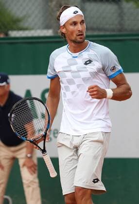 - PARIS, FRANCE: Belgian Ruben Bemelmans celebrates during the first round game of the men s singles tournament at the Roland Garros tennis tournament, between Belgian Ruben Bemelmans and German Benjamin Becker, in Paris, France, Monday 25 May 2015. Roland Garros Grand Slam takes place from 24 May to 07 June 2015. VIRGINIExLEFOUR  x04630625x